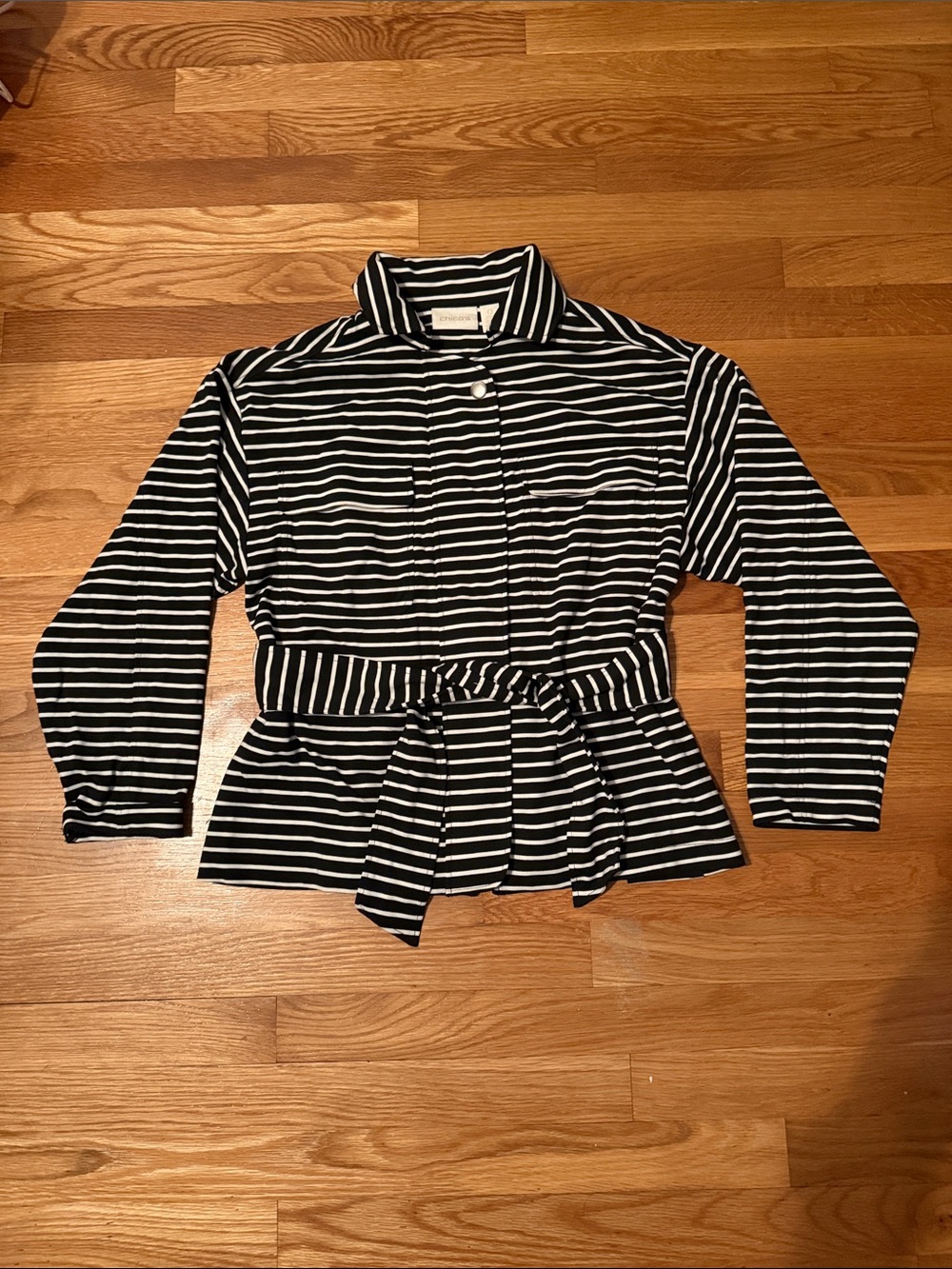Chico’s Striped Black and White Belted Jacket size 0, small, 4